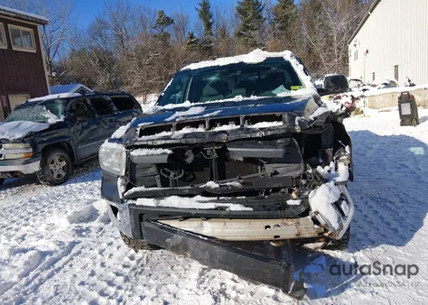 2014 Toyota Tundra Sr5 5.7L V8 z USA, uszkodzony, nr VIN 5TFUY5F17EX332412